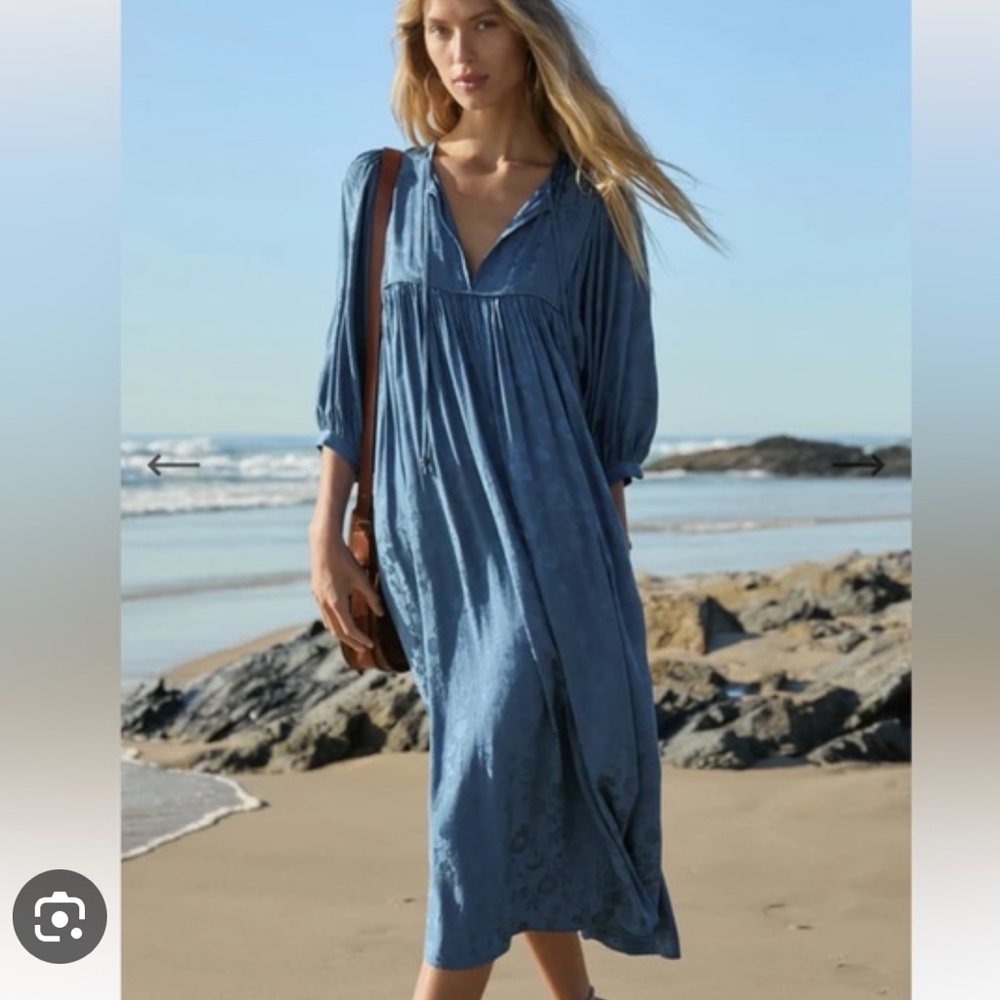 Auguste the Label Leisel Blue Midi